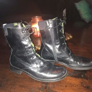 DONALD J. PLINER combat boot